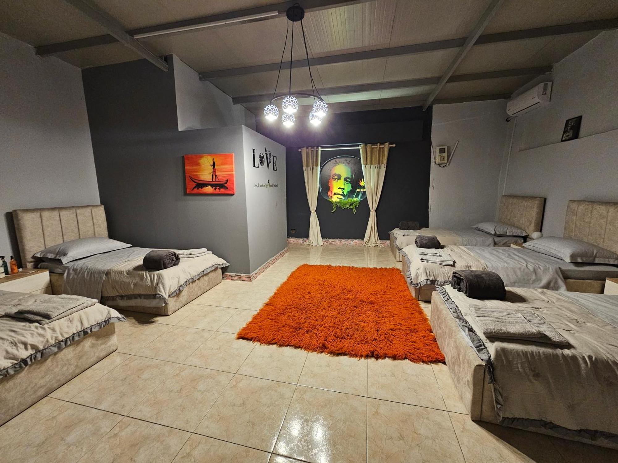 Bob Marley Bnb & Hostel Tirana Exterior foto