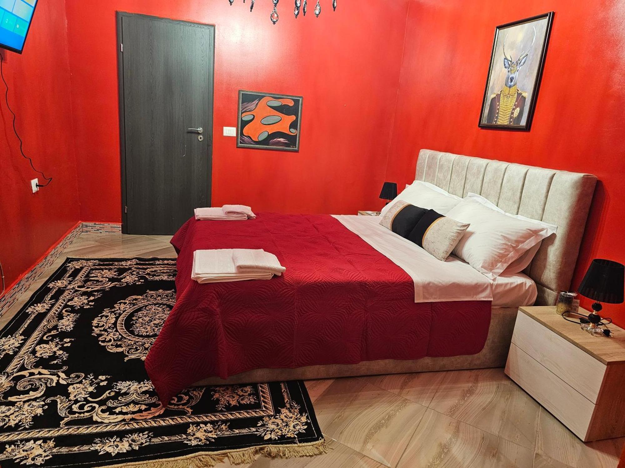 Bob Marley Bnb & Hostel Tirana Exterior foto
